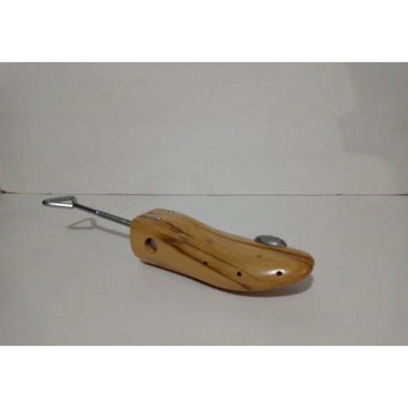 MoneysWorth & Best Professional  Shoe Stretcher  Men's  Med  Shoe Size 8.5-10 - Picture 4 of 11